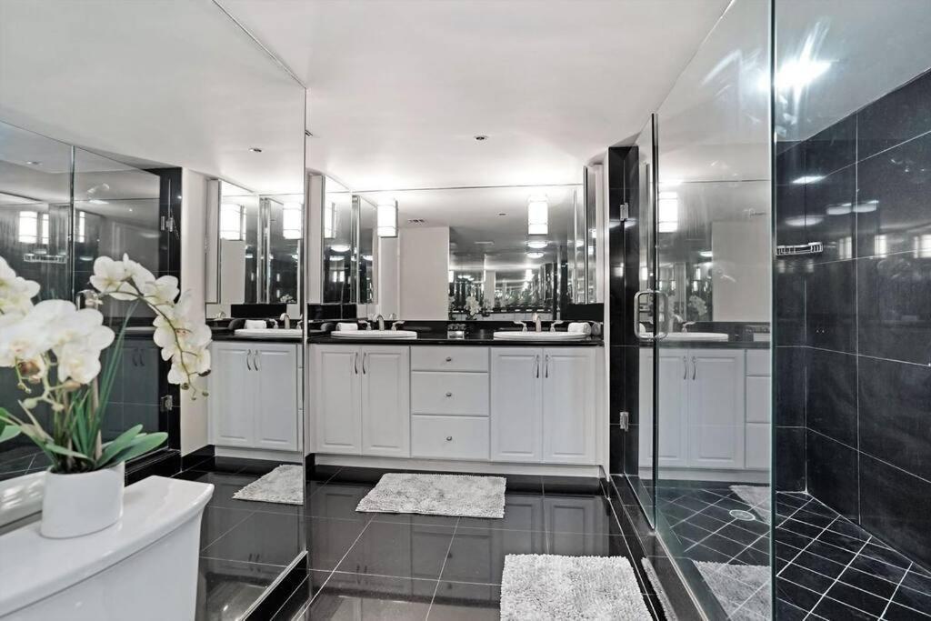Pisces Dream - Direct Water Views! * Miami